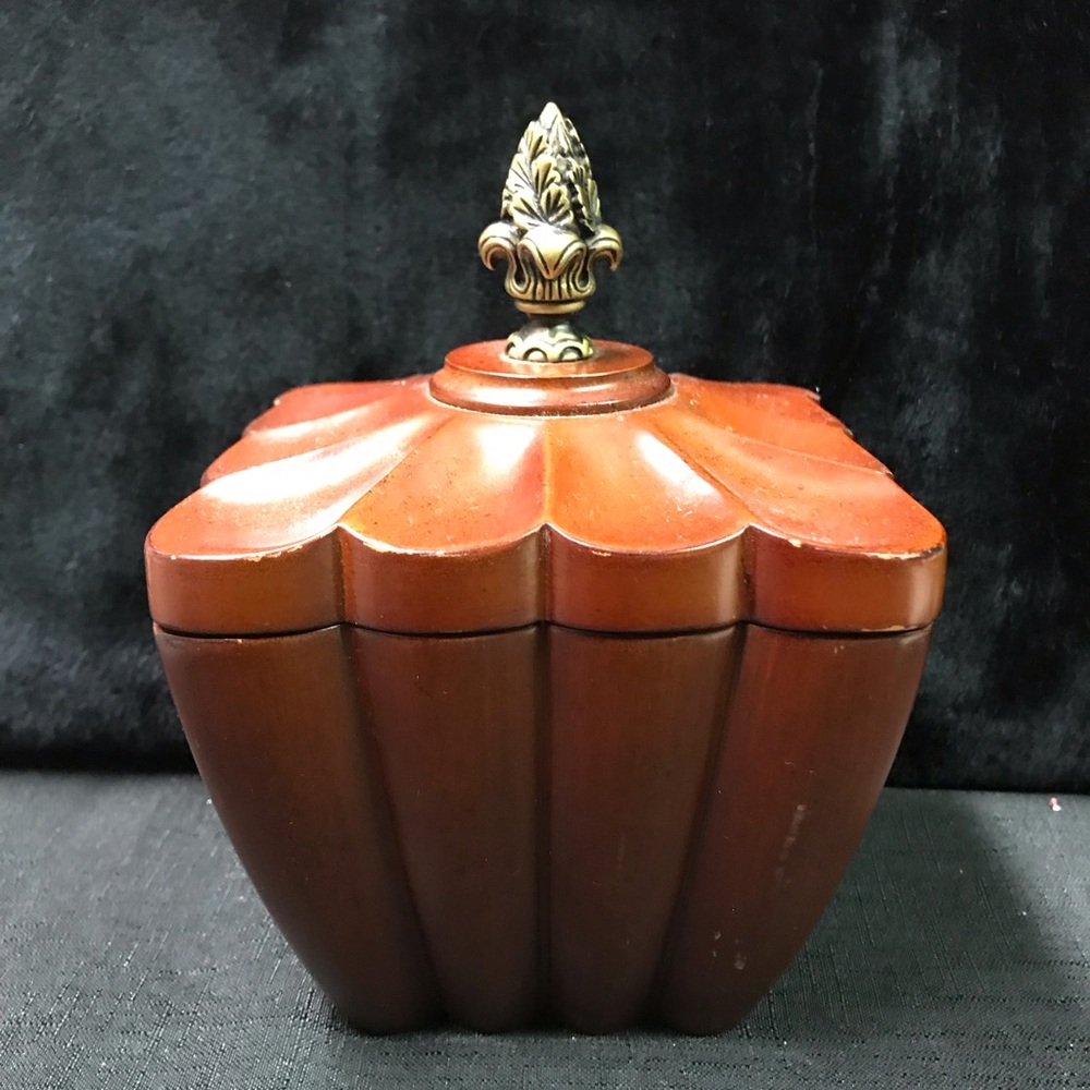 Vintage Bombay 2004 Music Jewelry Box